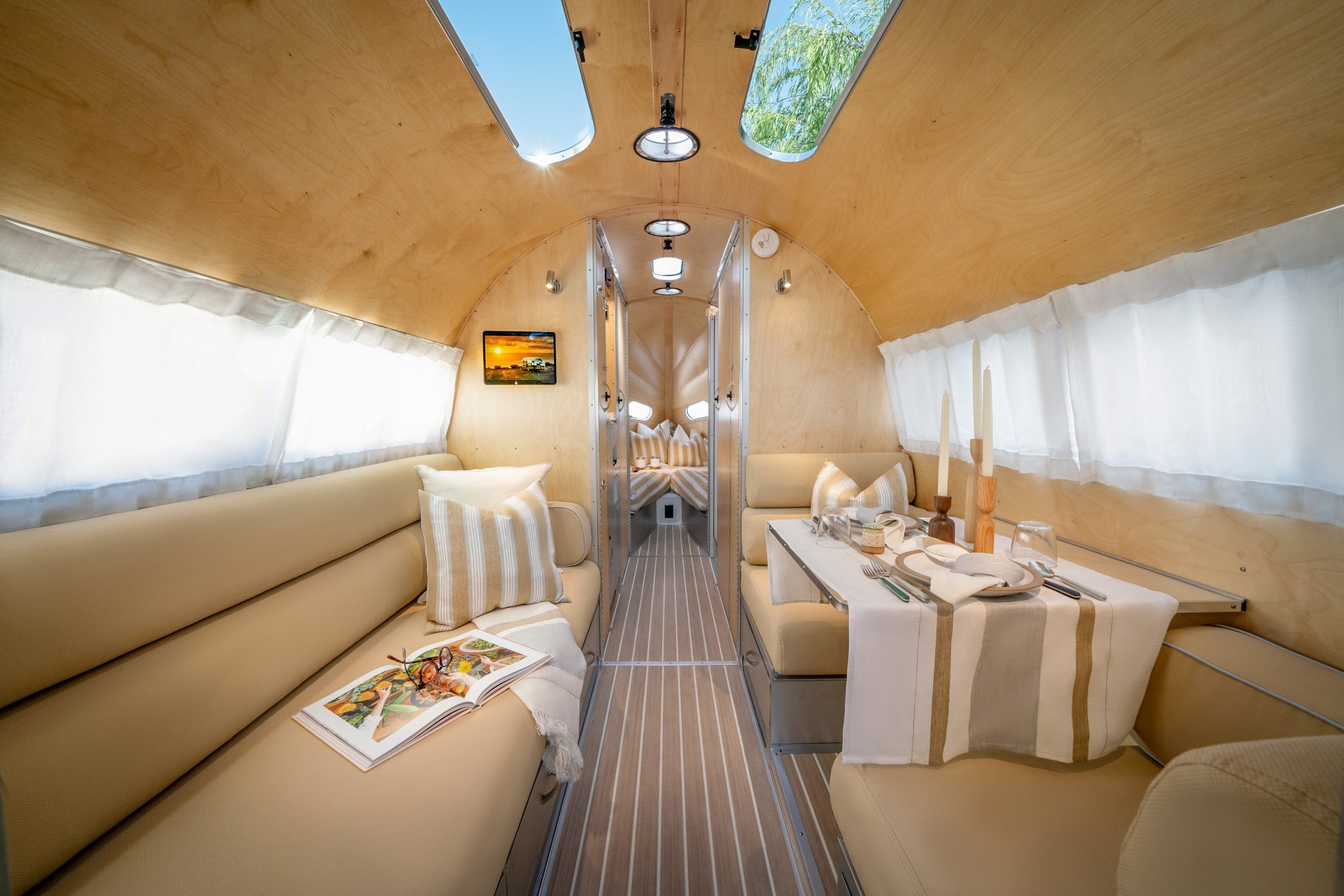 What To Expect When Purchasing A Luxury Travel Trailer