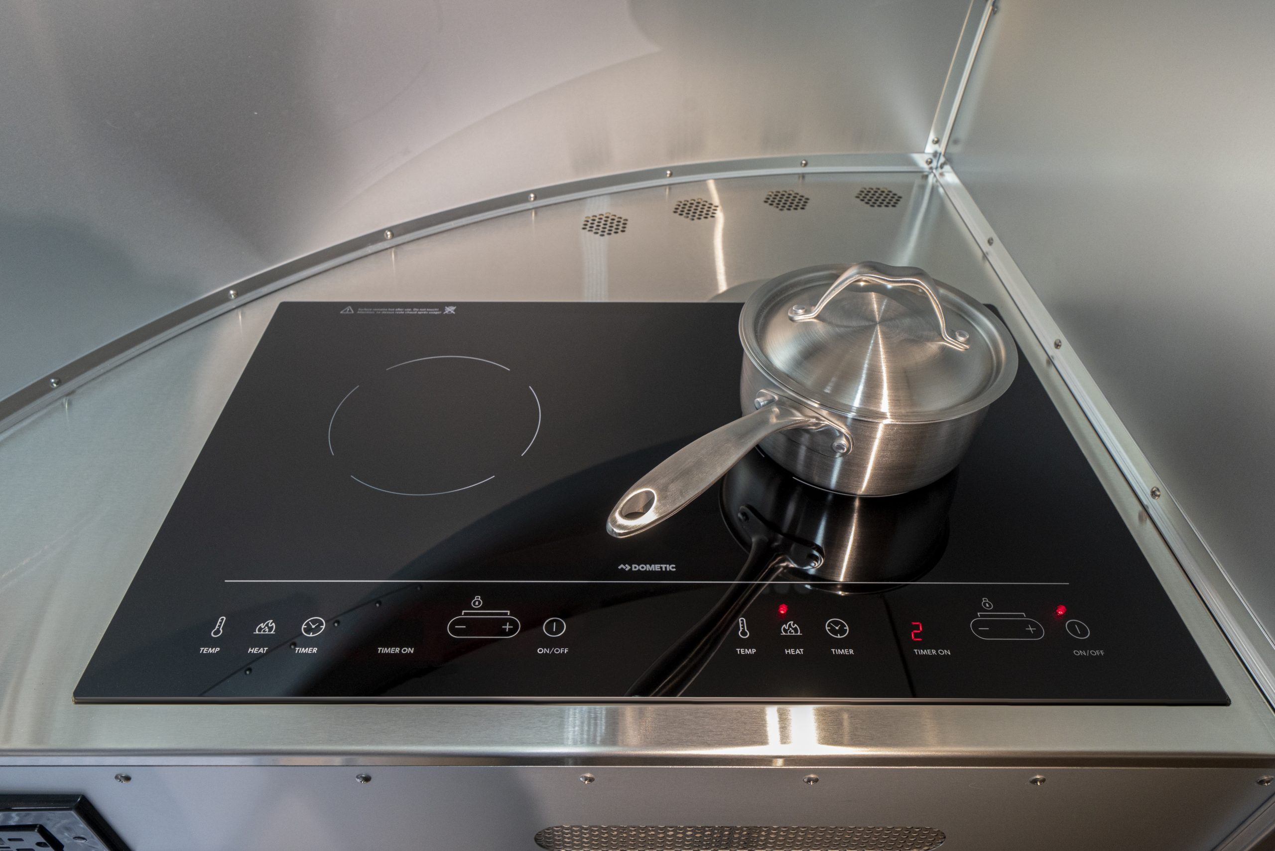 Volterra’s Induction Cooktop Leaves More Time for Fun