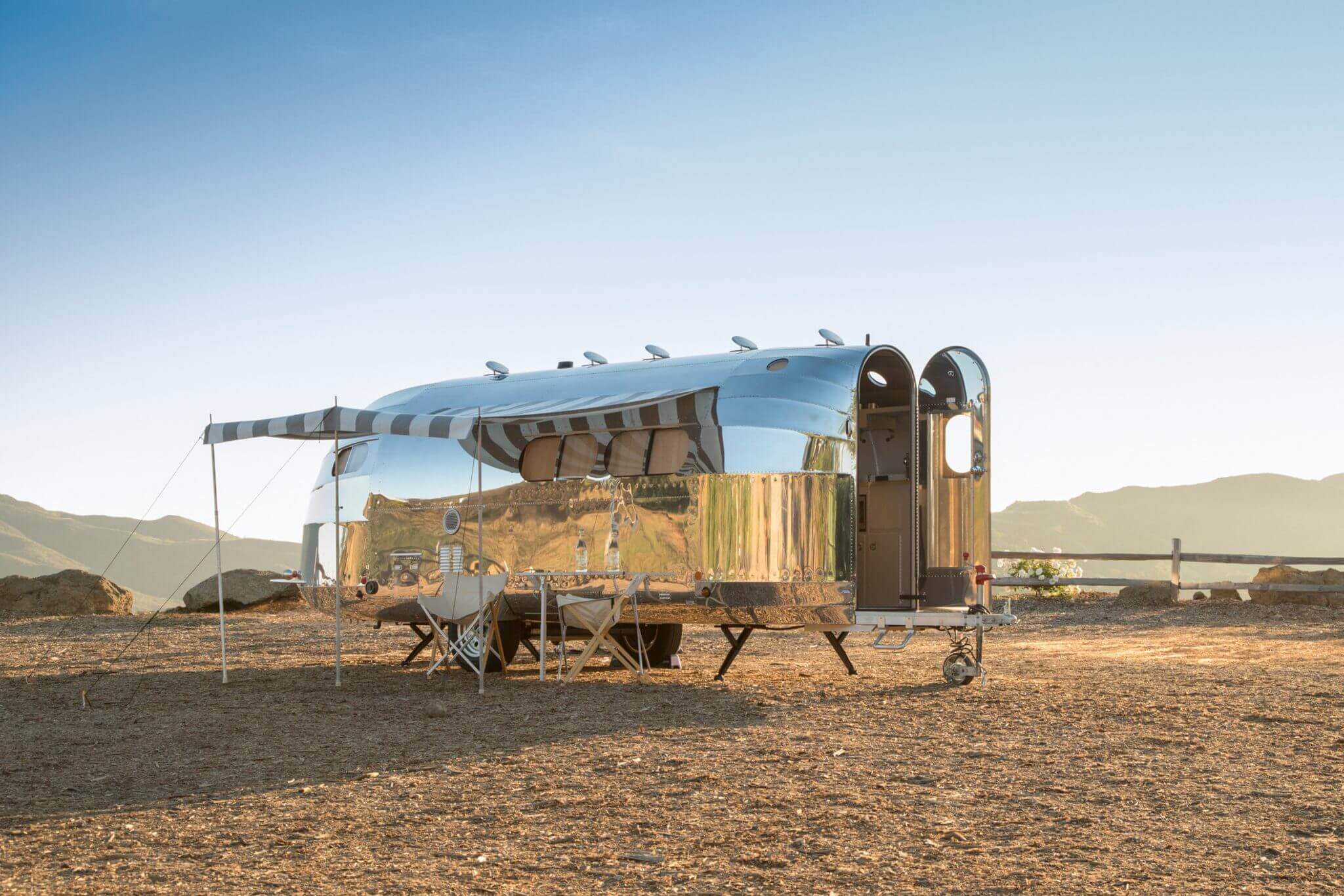 How Luxury Travel Trailers Redefine ‘Glamping’